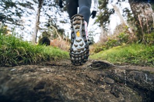 content_01_altra_king_mt_1_5_womens_mud-trail